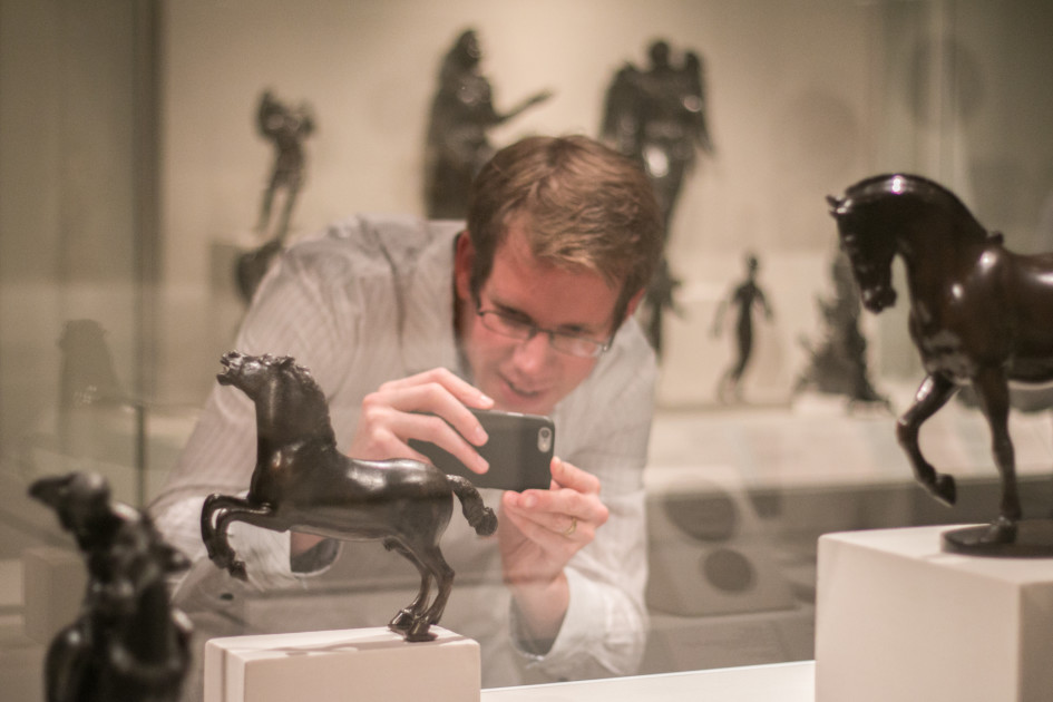Mobile digital storytelling engages audiences with objects